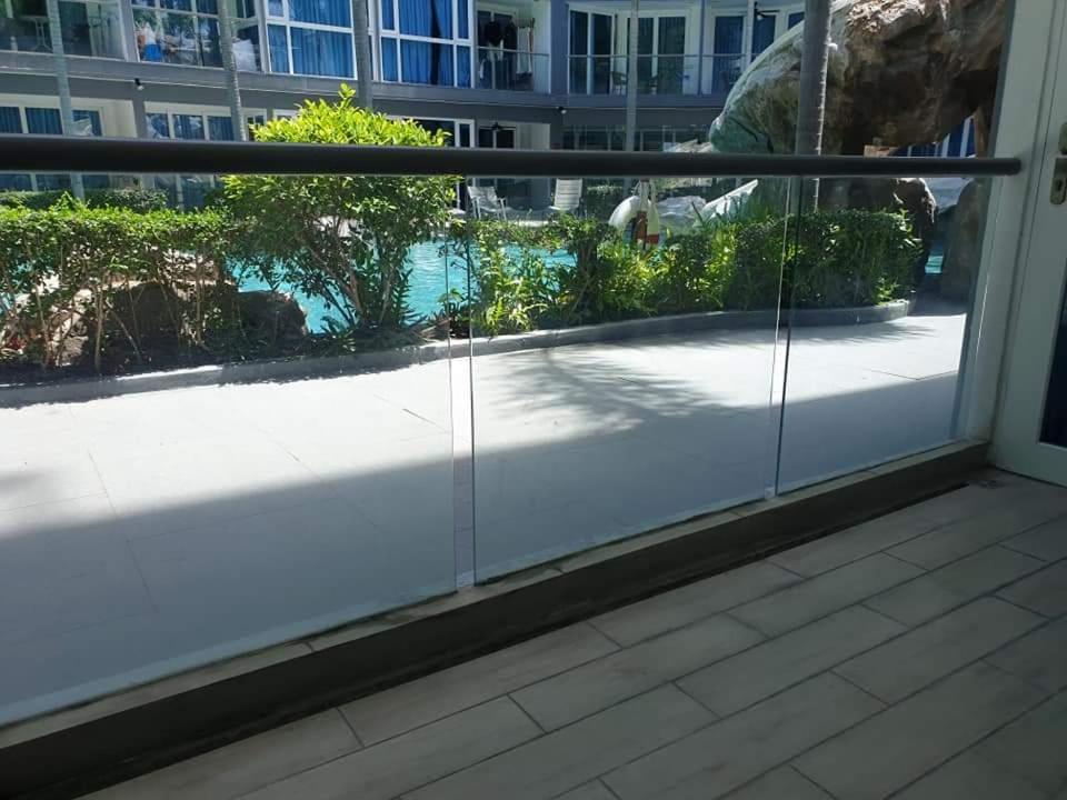 Centara Avenue 2 Bedrooms Pool View Pattaya Exterior photo