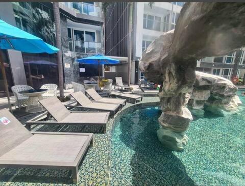 Centara Avenue 2 Bedrooms Pool View Pattaya Exterior photo